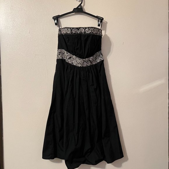 Banana Republic Black Silver Metallic embroidered size 4 - Picture 1 of 16